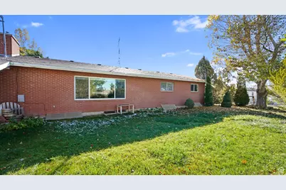 143 E 100 N, Gunnison, UT 84634 - Photo 24
