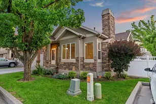 696 S Clearwater Falls Dr E, Layton, UT 84041 - Photo 2