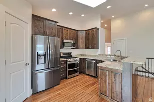 222 E 905 N, Orem, UT 84057 - Photo 8