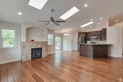 222 E 905 N, Orem, UT 84057 - Photo 6