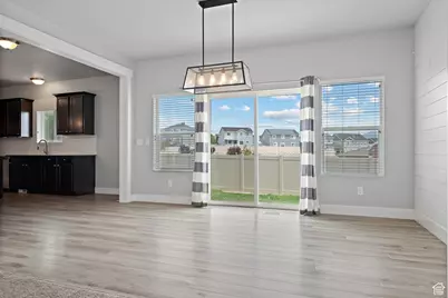 4959 Sagebrush Ln E, Eagle Mountain, UT 84005 - Photo 6