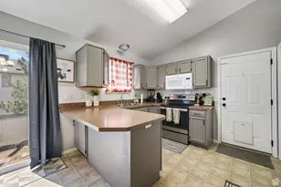 593 N 680 W, Tooele, UT 84074 - Photo 24