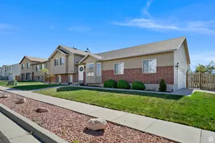 593 N 680 W, Tooele, UT 84074 - Photo 18