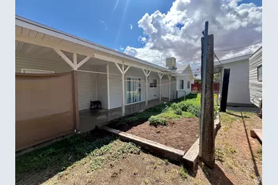 766 Huntridge Dr, Moab, UT 84532 - Photo 22