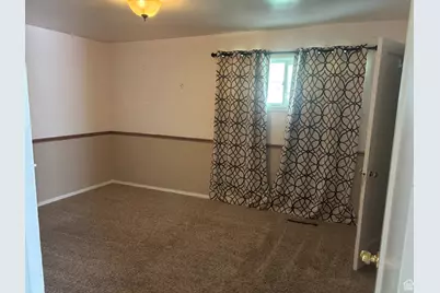 622 S Main St, Gunnison, UT 84634 - Photo 8