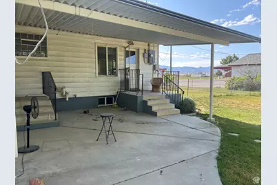 622 S Main St, Gunnison, UT 84634 - Photo 12