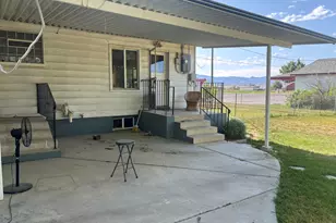 622 S Main St, Gunnison, UT 84634 - Photo 12