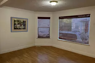 632 W 200 N, Salt Lake City, UT 84116 - Photo 4