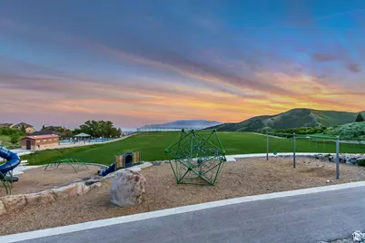 2208 E Snow Blossom Way, Draper, UT 84020 - Photo 66