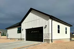 431 W Center St S, Gunnison, UT 84634 - Photo 12