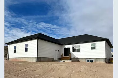 431 W Center St S, Gunnison, UT 84634 - Photo 14