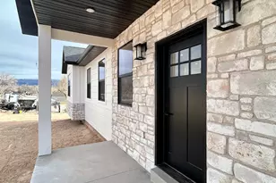 431 W Center St S, Gunnison, UT 84634 - Photo 8