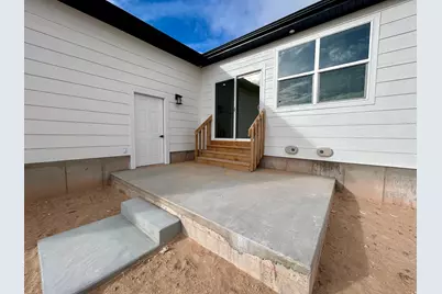 431 W Center St S, Gunnison, UT 84634 - Photo 16