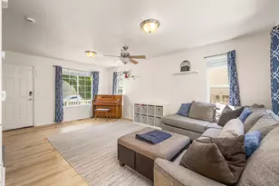 4113 E Cattle Dr, Eagle Mountain, UT 84005 - Photo 4