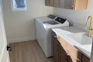 5958 W Eric Mountain Ln W, West Jordan, UT 84081 - Photo 4