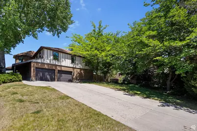 2673 E Toni Cir S, Cottonwood Heights, UT 84121 - Photo 36