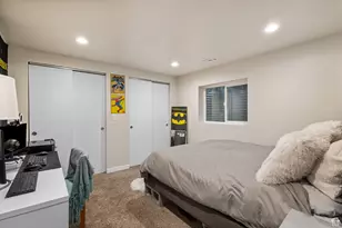 2673 E Toni Cir S, Cottonwood Heights, UT 84121 - Photo 32