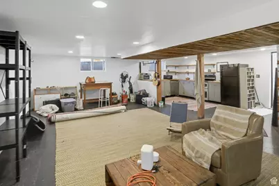 2835 S 2475 E, Salt Lake City, UT 84109 - Photo 28