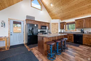 2595 Cyn Vw Dr, Duck Creek Village, UT 84762 - Photo 12