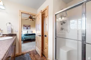 2595 Cyn Vw Dr, Duck Creek Village, UT 84762 - Photo 24