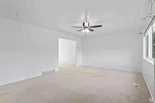 220 S Coleman St W, Tooele, UT 84074 - Photo 8