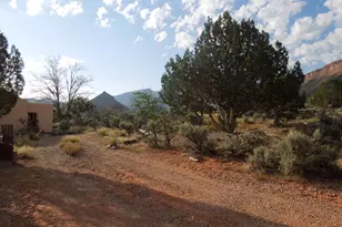 313 W Holyoak Ln, Castle Valley, UT 84532 - Photo 4