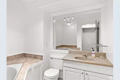 5320 S 570 E #L, Salt Lake City, UT 84107 - Photo 14