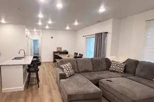 460 W 15 S, Providence, UT 84332 - Photo 2