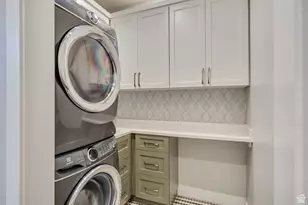 2508 E Lone Hill Dr, Draper (UT Cnty), UT 84020 - Photo 22