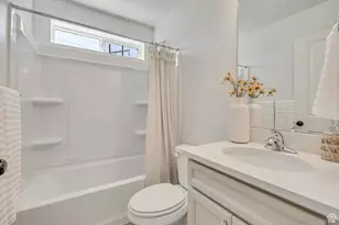 6976 S Skyloop Dr W, West Jordan, UT 84081 - Photo 28