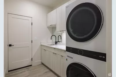 214 S 200 E #2, Moab, UT 84532 - Photo 22