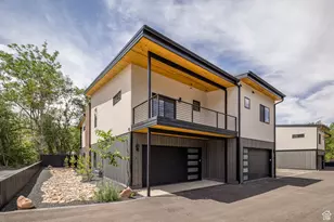 214 S 200 E, Moab, UT 84532 - Photo 32