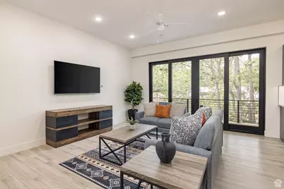 214 S 200 E #8, Moab, UT 84532 - Photo 6