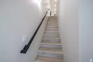 214 S 200 E, Moab, UT 84532 - Photo 2