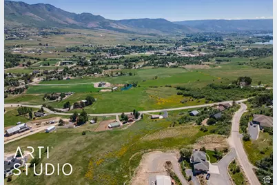 4102 E Nordic Valley Dr, Eden, UT 84310 - Photo 8