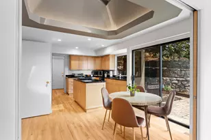 2842 E Oakbrook Circle, Salt Lake City, UT 84108 - Photo 14