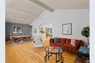 2842 E Oakbrook Cir, Salt Lake City, UT 84108 - Photo 12