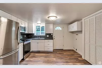 684 E 2700 N, North Ogden, UT 84414 - Photo 30