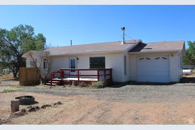 320 N Center, Torrey, UT 84775 - Photo 2