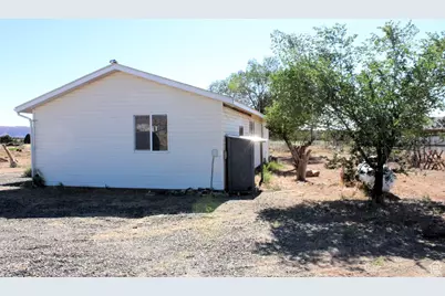 320 N Center, Torrey, UT 84775 - Photo 20