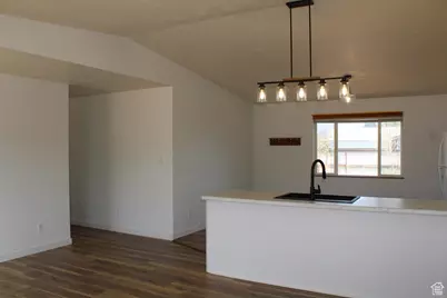 320 N Center, Torrey, UT 84775 - Photo 4