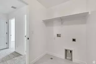 2616 N 2125 W, Clinton, UT 84015 - Photo 20