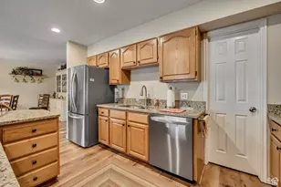 145 N 240 E, Orem, UT 84057 - Photo 14