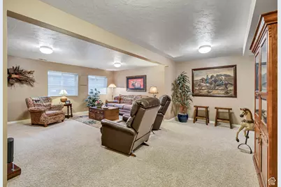 145 N 240 E, Orem, UT 84057 - Photo 30