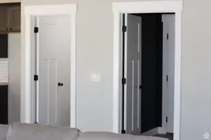 539 S Chan Dr, Grantsville, UT 84029 - Photo 10