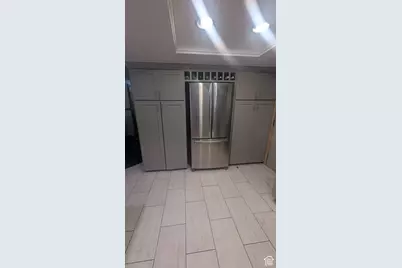 1584 E Petunia Way, Sandy, UT 84092 - Photo 34