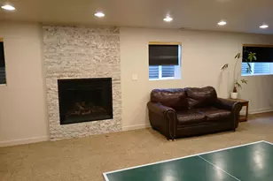 1584 E Petunia Way, Sandy, UT 84092 - Photo 40