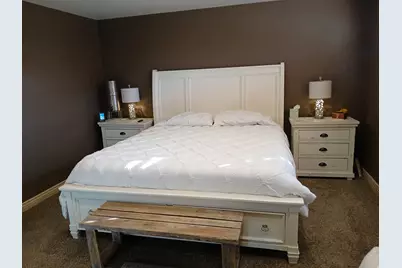 1584 E Petunia Way, Sandy, UT 84092 - Photo 10