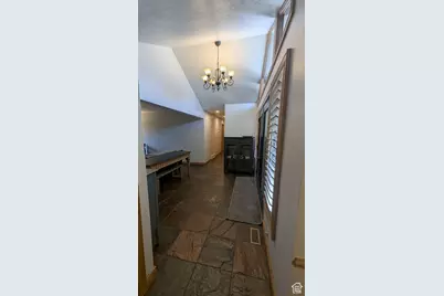 1584 E Petunia Way, Sandy, UT 84092 - Photo 24