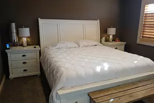 1584 E Petunia Way, Sandy, UT 84092 - Photo 8